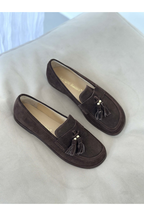 Лоферы с кисточками